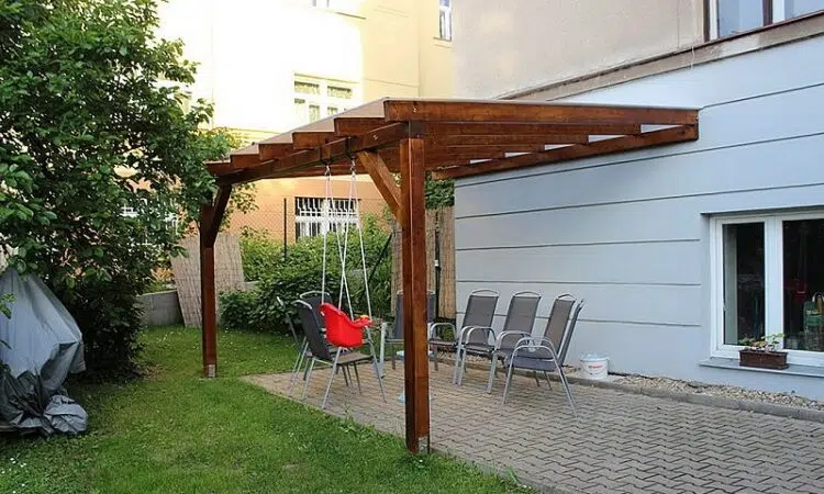 Quelles sont les étapes pour réussir la pause d’une pergola